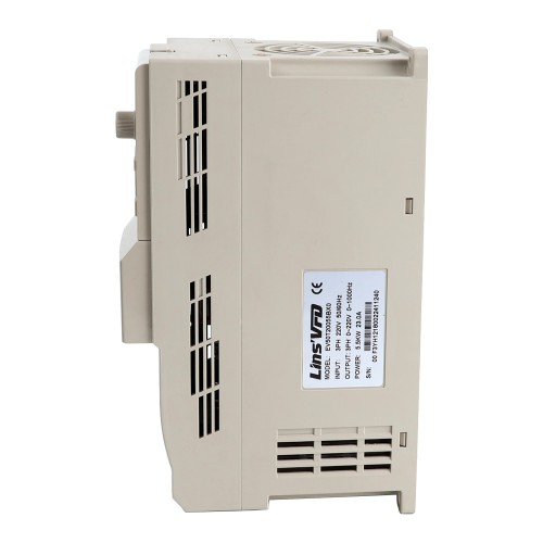 EV50 Serisi VFD 7.5HP 5.5KW 23A Üç Fazlı 220V Değişken Frekanslı Sürücü