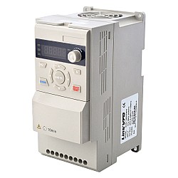 EV51 Serisi VFD 5HP 3.7KW 15.2A Tek/Üç Fazlı 220V CNC Mil Motoru Değişken Frekans Sürücüsü