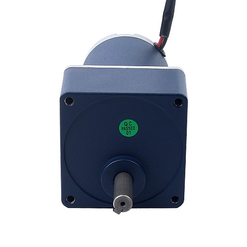 Fırçalanmış 24V 30W 0,97Nm (137,36oz.in) 200RPM 15:1 Düz Şanzımanlı DC Dişli Motoru