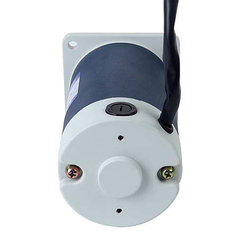 Fırçalanmış 48V 150W 9,55Nm (1352,39oz.in) 150RPM 20:1 Düz Şanzımanlı DC Dişli Motoru