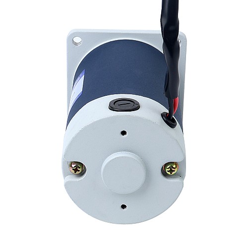 Fırçalanmış 12V 90W 5.63Nm (797.27oz.in) 100RPM 30:1 Düz Şanzımanlı DC Dişli Motoru