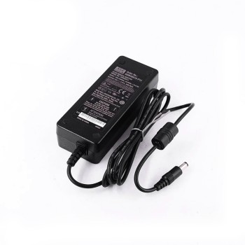 GSM40A07-P1J MEANWELL 40W 7.5.5VDC 5.3A 115/230VAC AC-DC Güvenilir Yeşil Tıbbi Adaptör