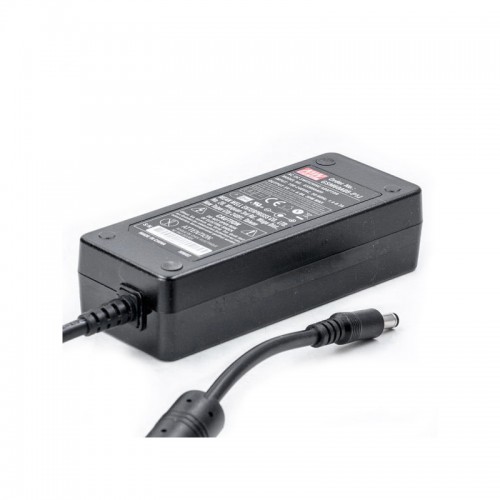 GSM60A05-P1J MEANWELL 30W 5VDC 6A 115/230VAC AC-DC Güvenilir Yeşil Tıbbi Adaptör