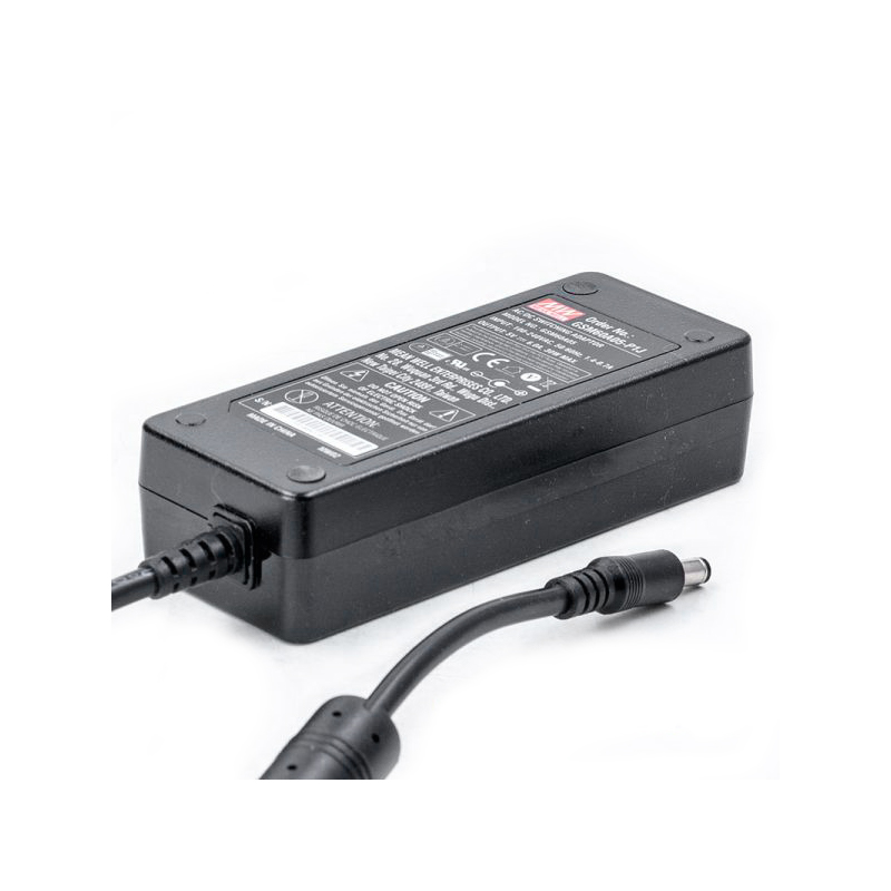GSM60A05-P1J MEANWELL 30W 5VDC 6A 115/230VAC AC-DC Güvenilir Yeşil Tıbbi Adaptör
