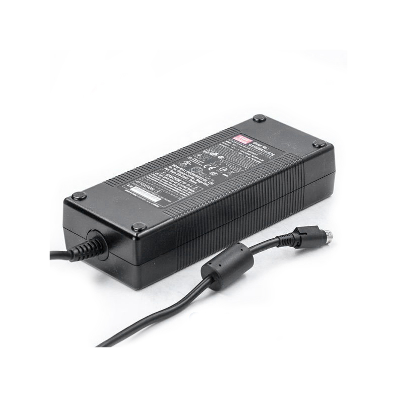 GST220A15-R7B MEANWELL 201W 15VDC 13.4A 115/230VAC AC-DC Güvenilir Yeşil Endüstriyel Adaptör