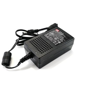 GST25A05-P1J MEANWELL 20W 5VDC 4.0A 115/230VAC AC-DC Güvenilir Yeşil Endüstriyel Adaptör