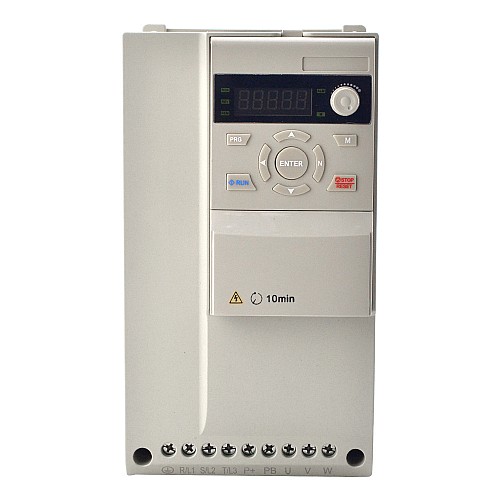 H100 Serisi VFD 7.5HP 5.5KW 23A Üç Fazlı 220V Değişken Frekanslı Sürücü